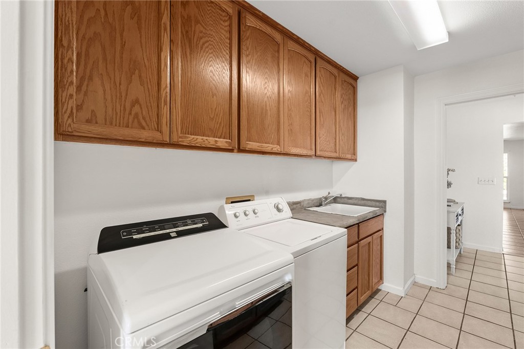 4706 Foster