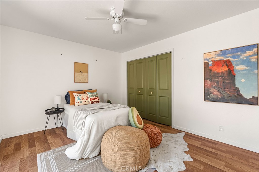 4706 Foster