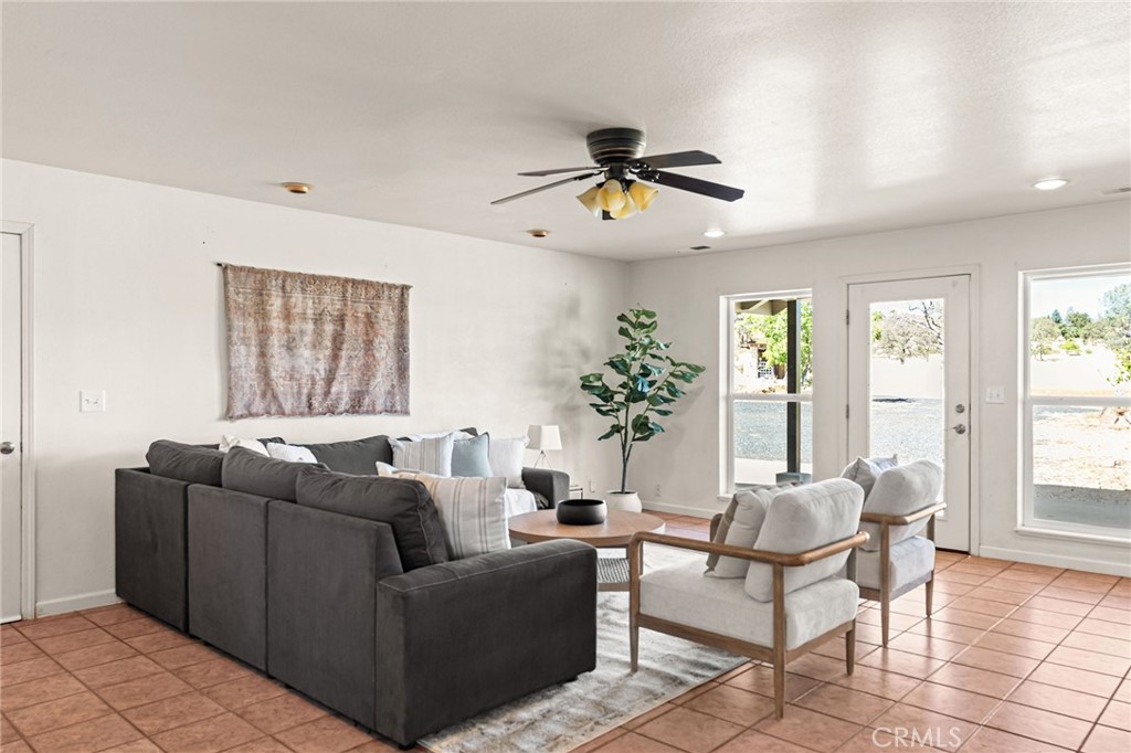 4706 Foster