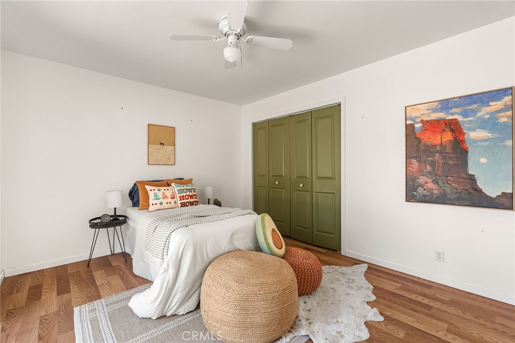 4706 Foster