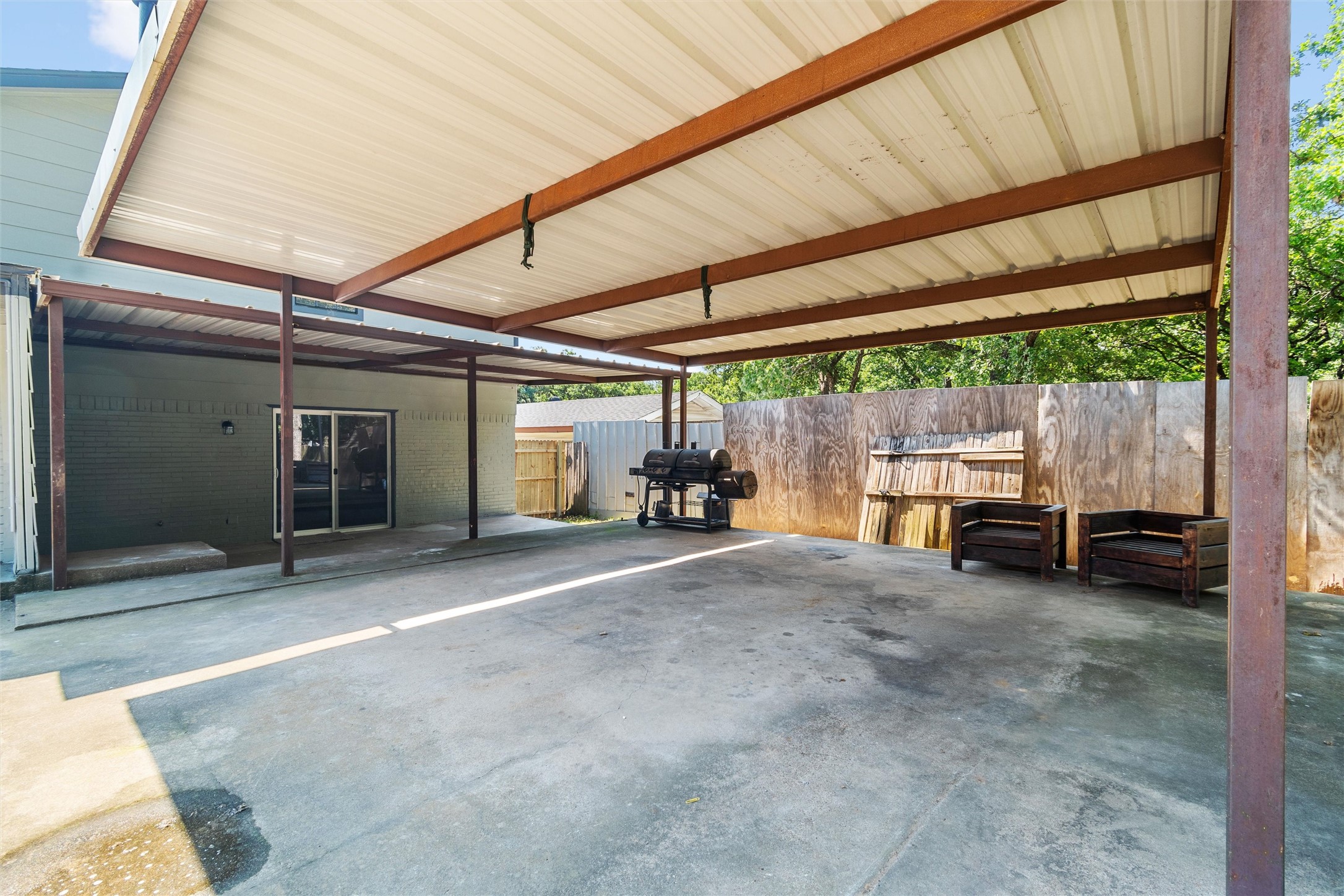 1704 Weiler Boulevard