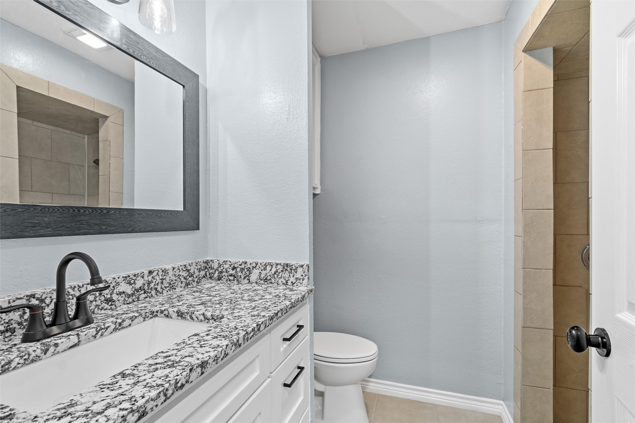 1704 Weiler Boulevard