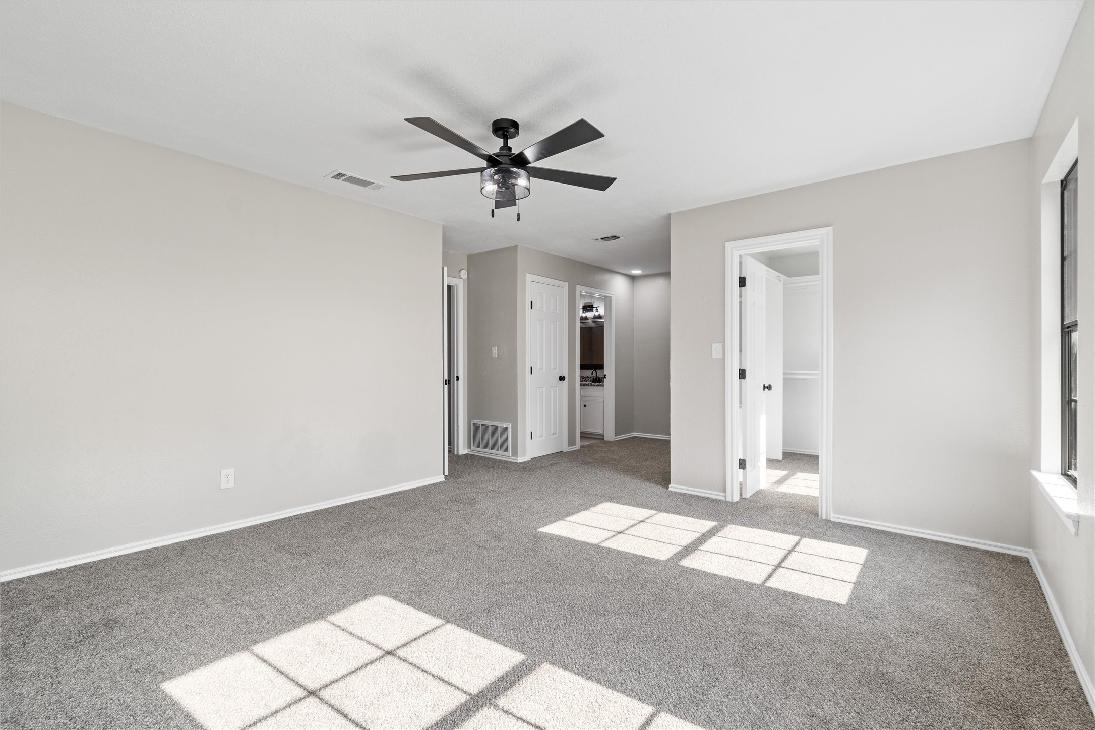 1704 Weiler Boulevard