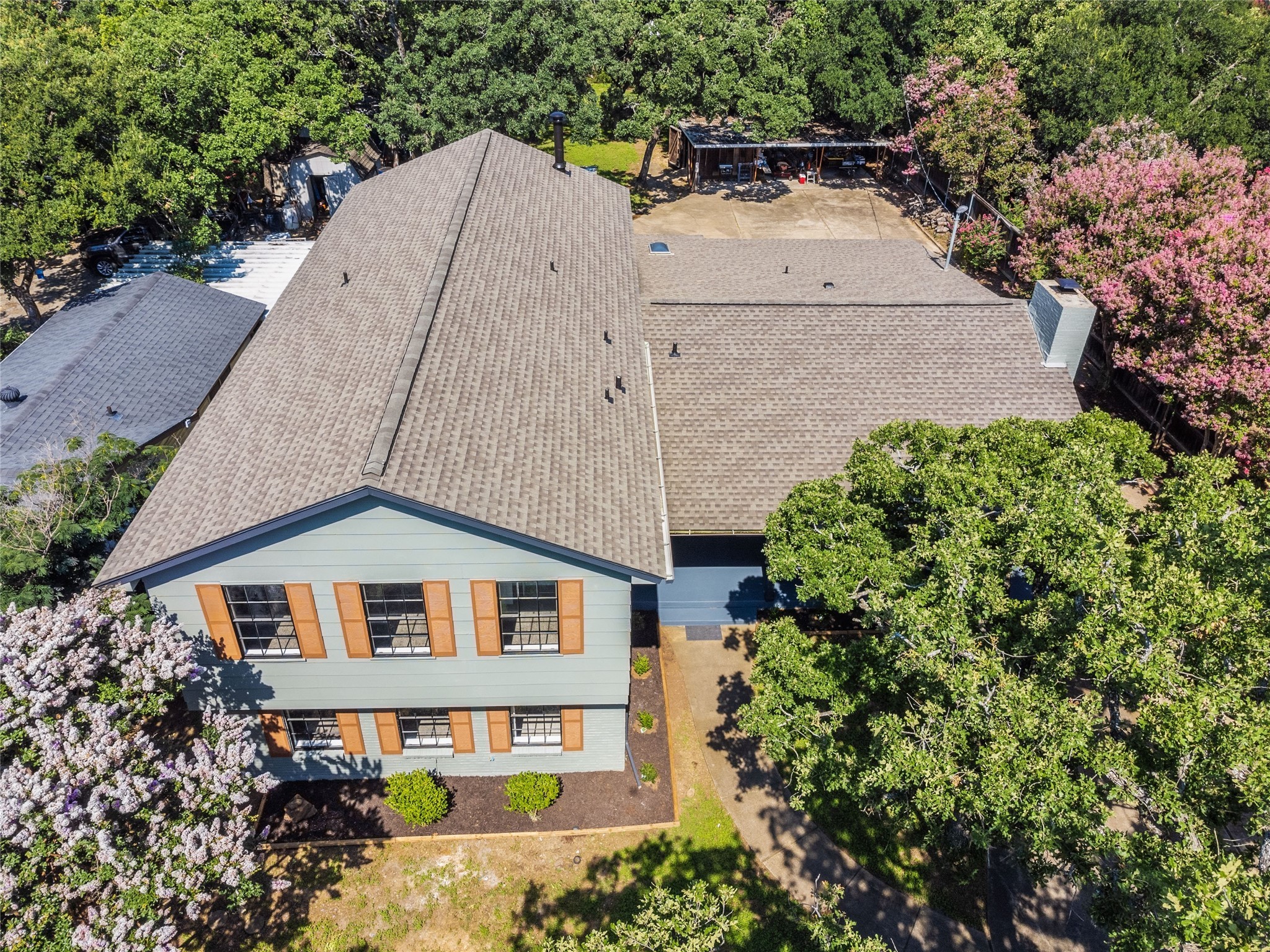 1704 Weiler Boulevard