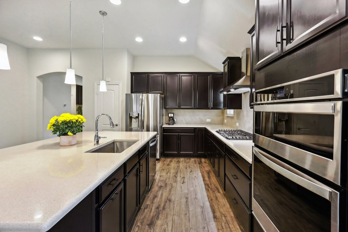 6705 Cedarhurst Court