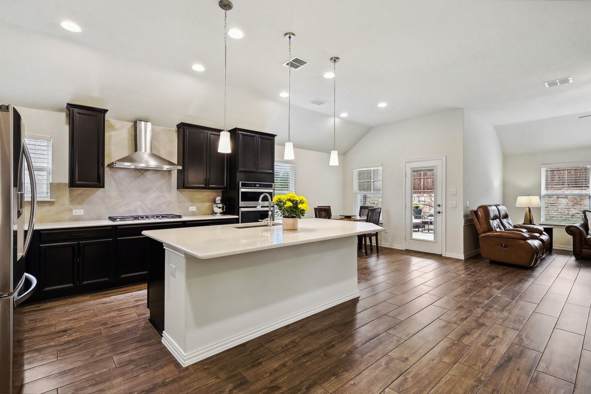 6705 Cedarhurst Court