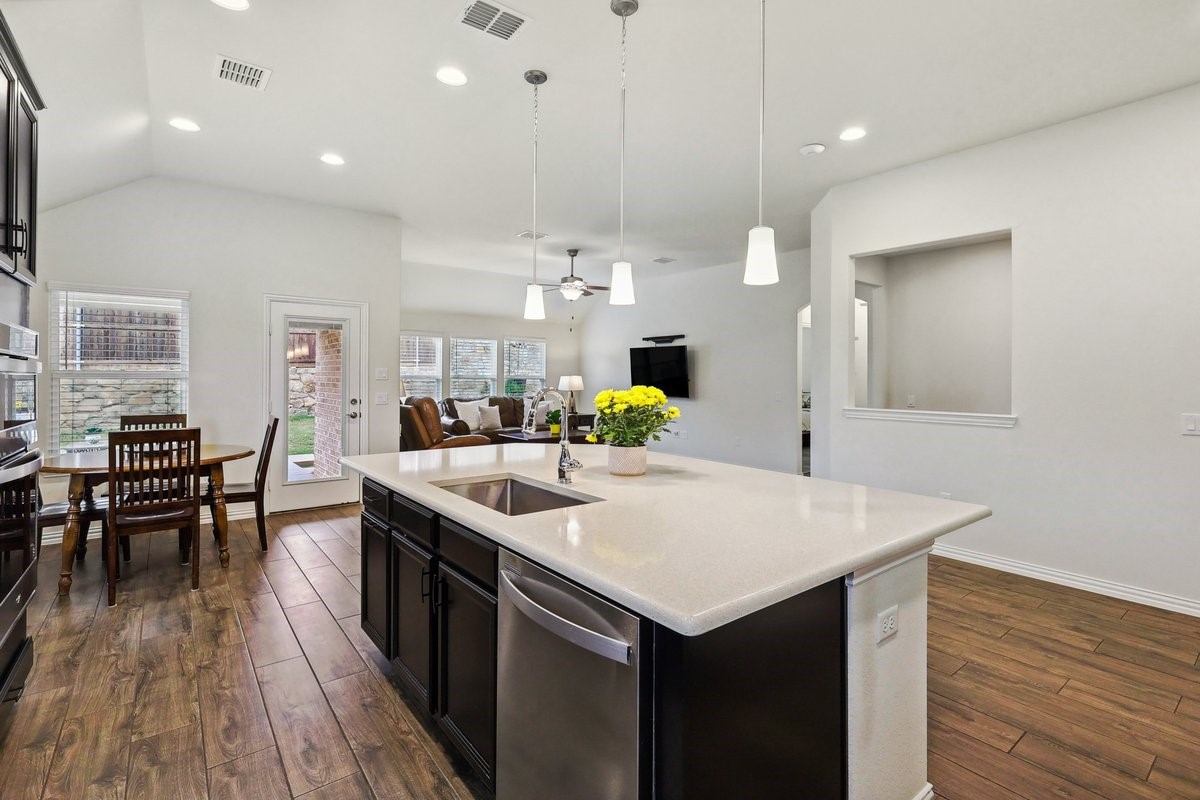 6705 Cedarhurst Court