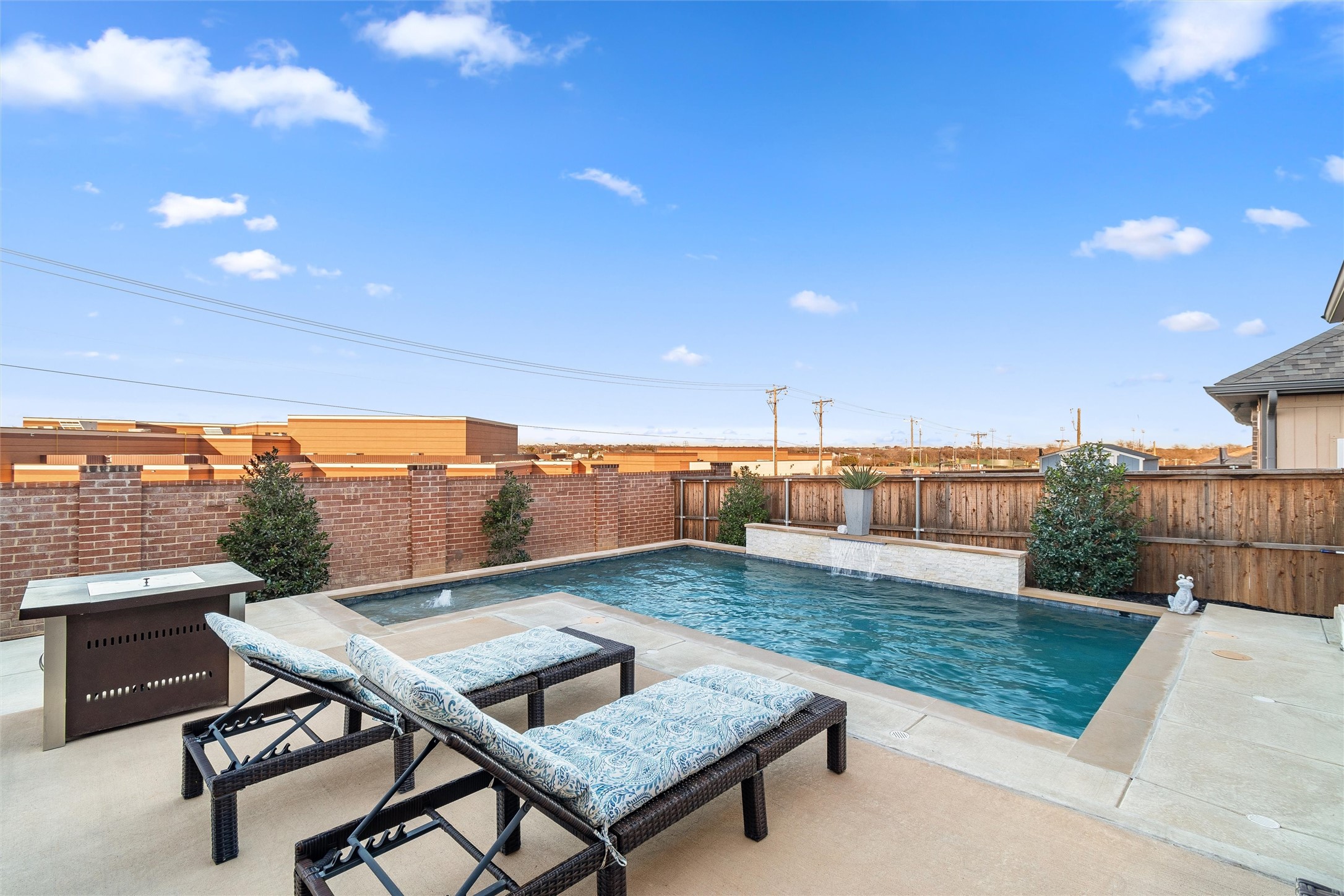 4729 Tanglewood Drive