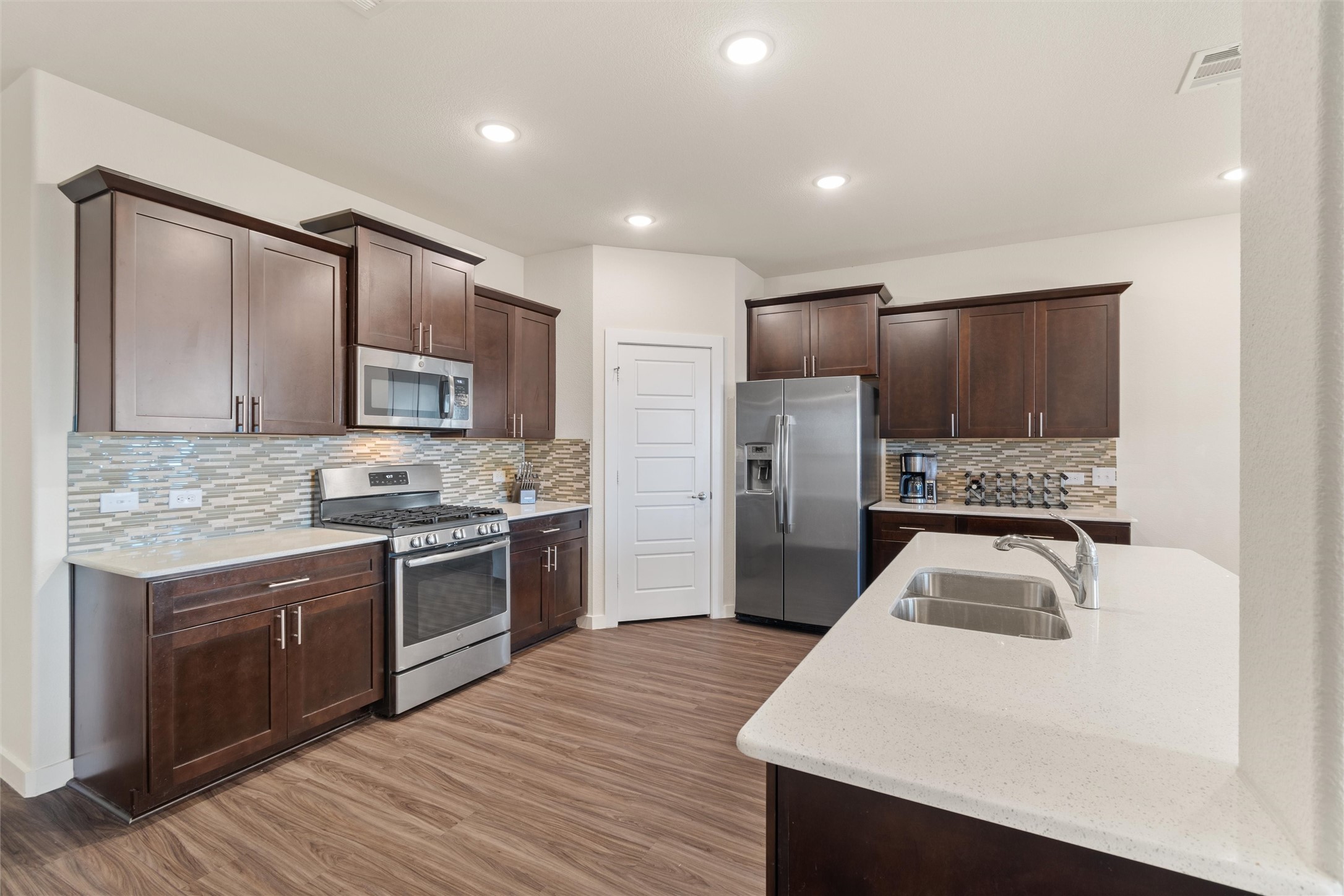 4729 Tanglewood Drive