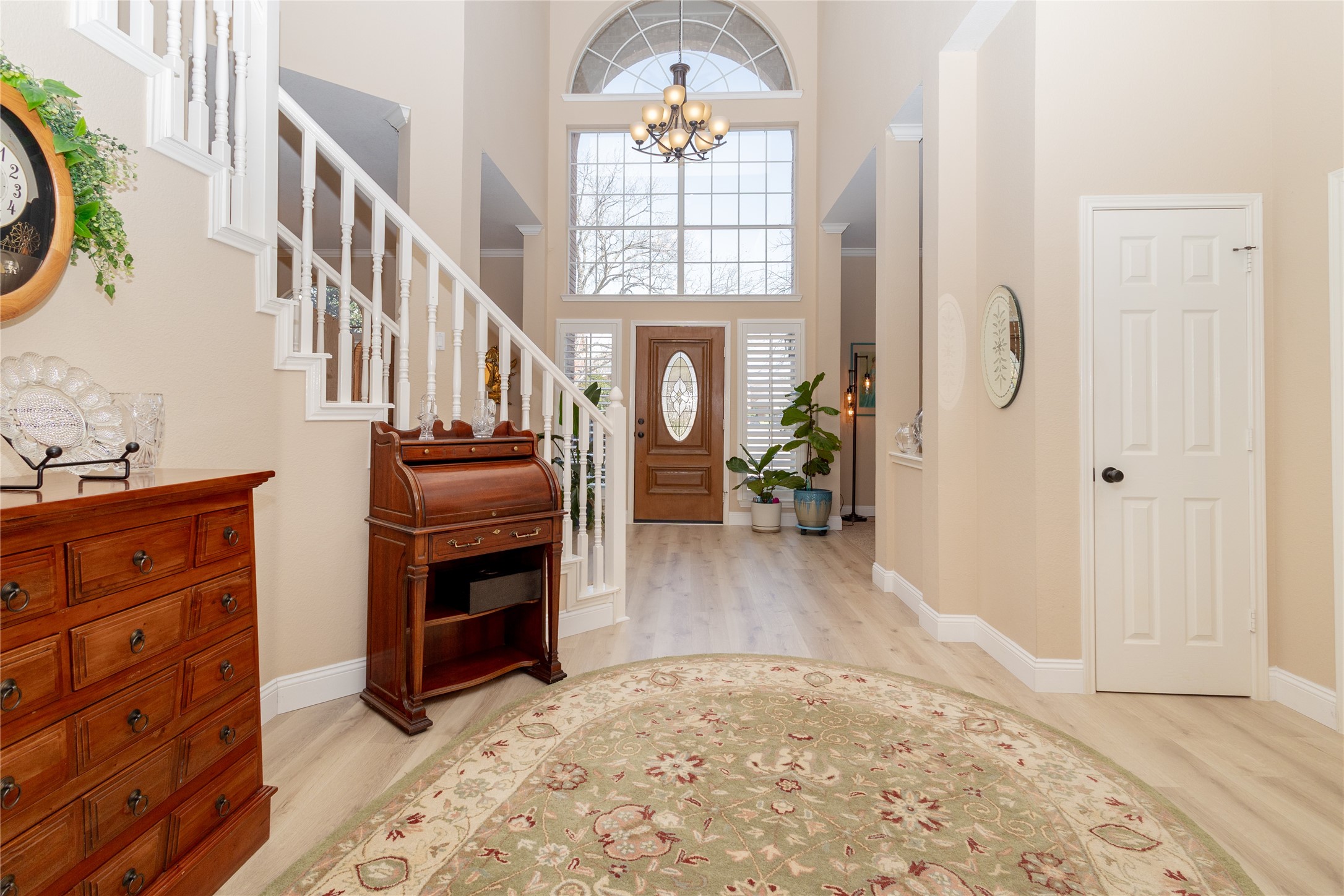 904 Inverness Circle