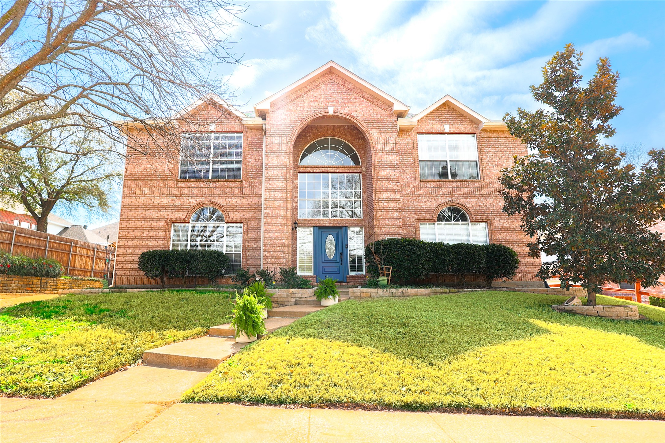 904 Inverness Circle