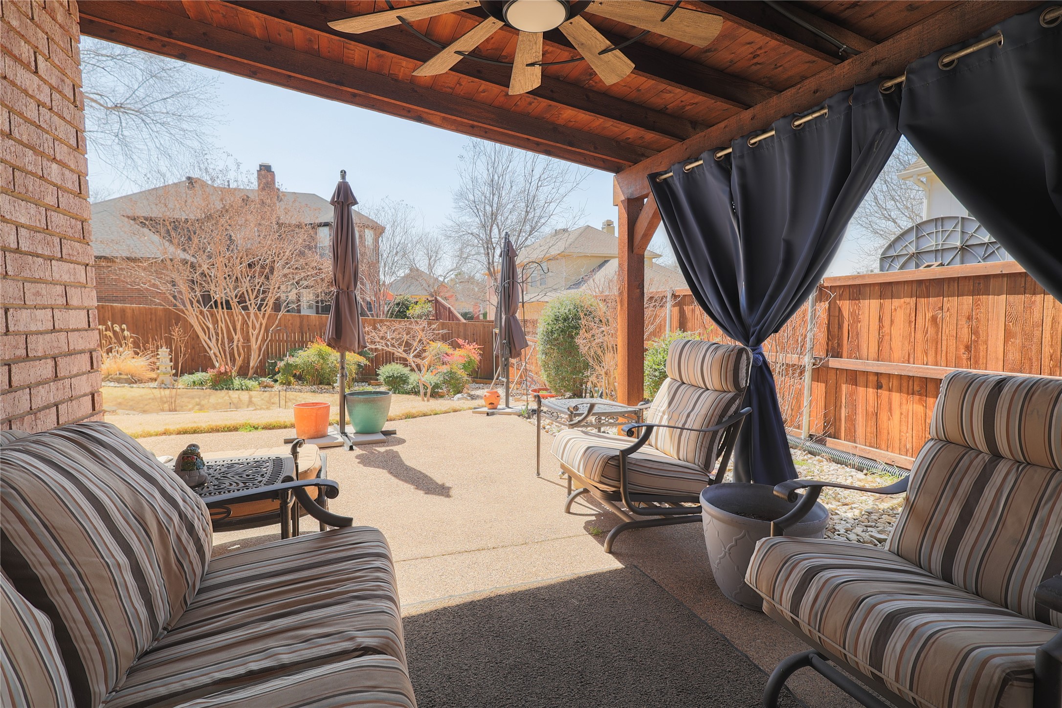 904 Inverness Circle