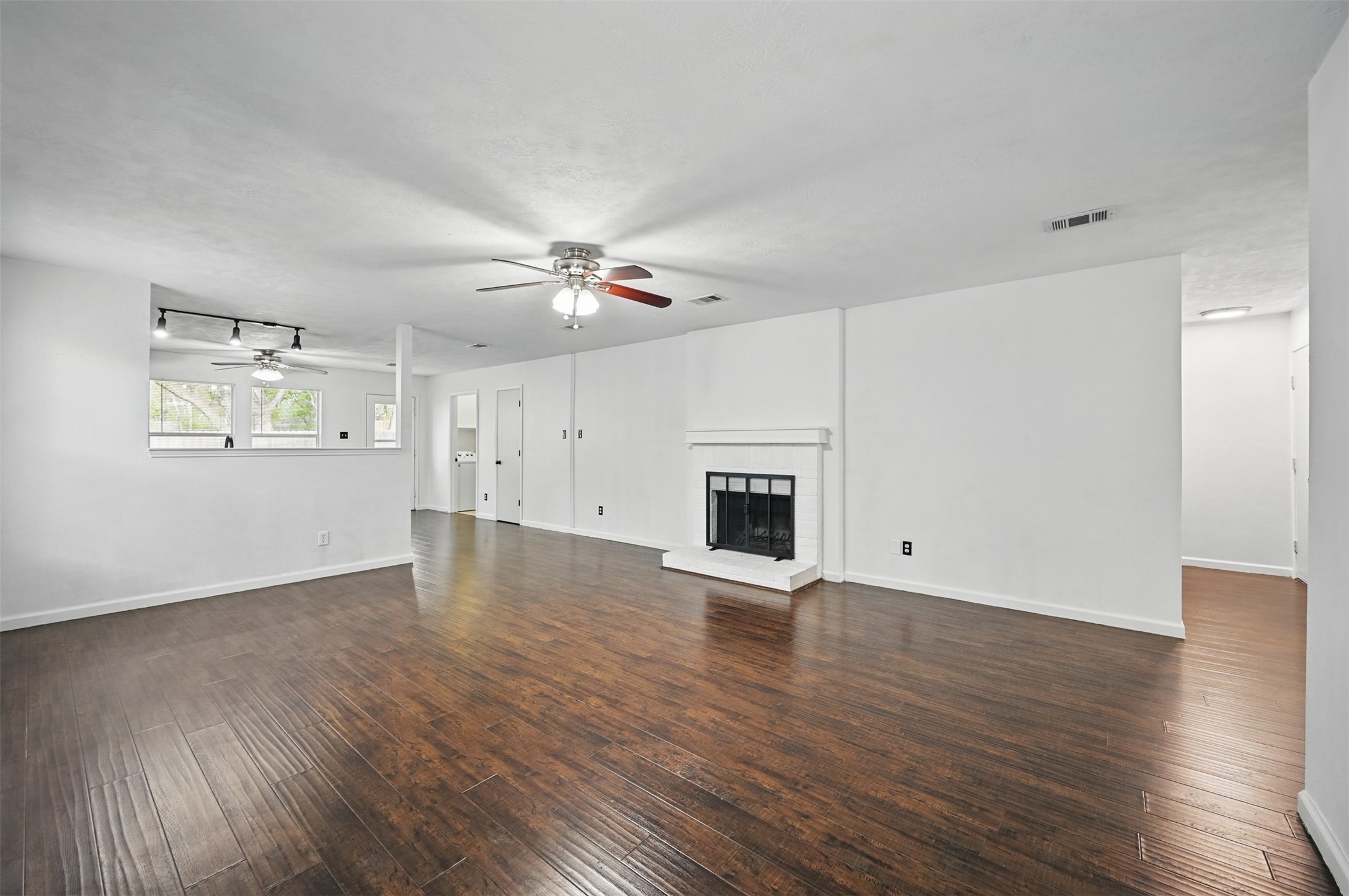 5225 Bedfordshire Drive