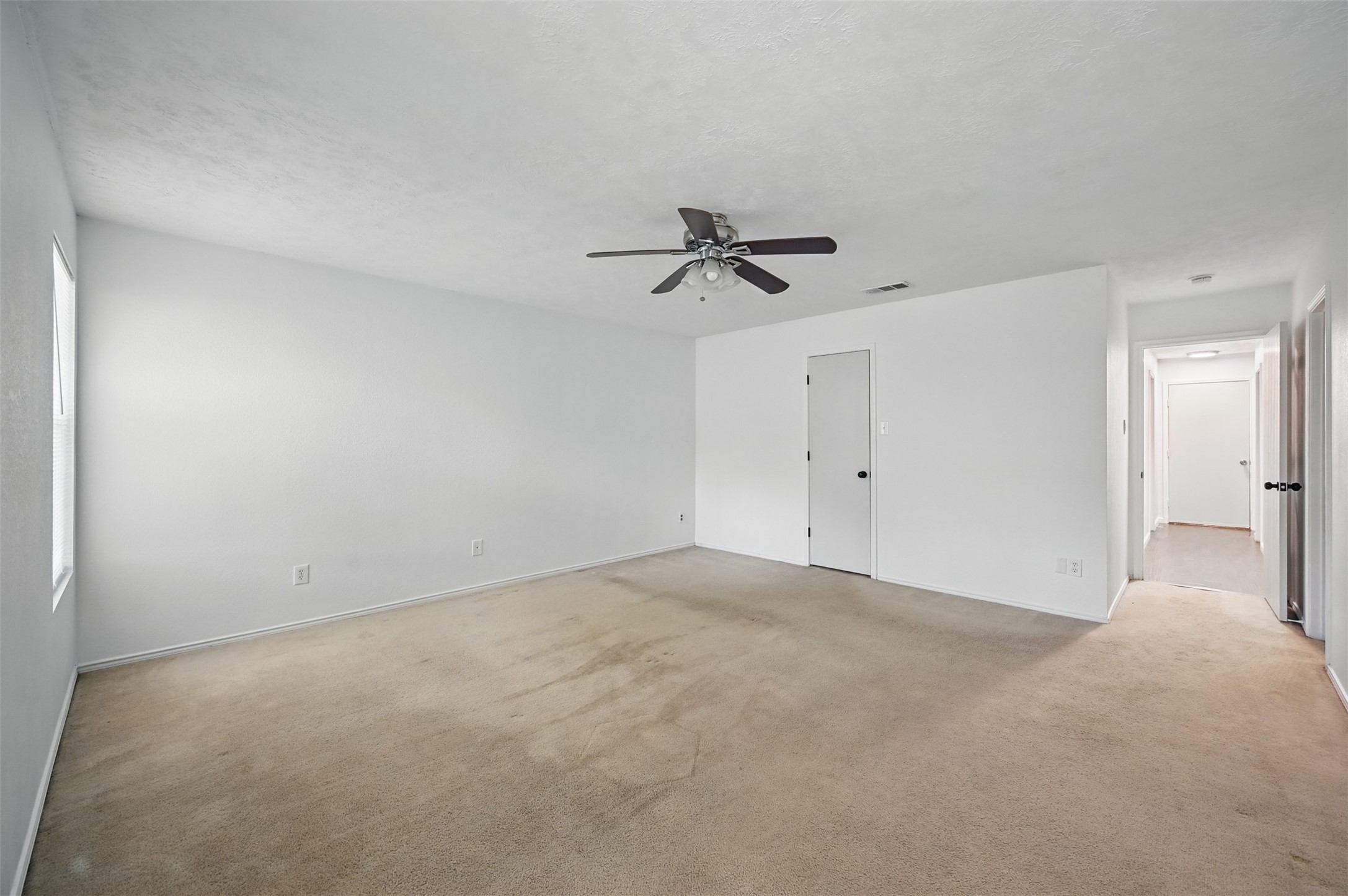 5225 Bedfordshire Drive