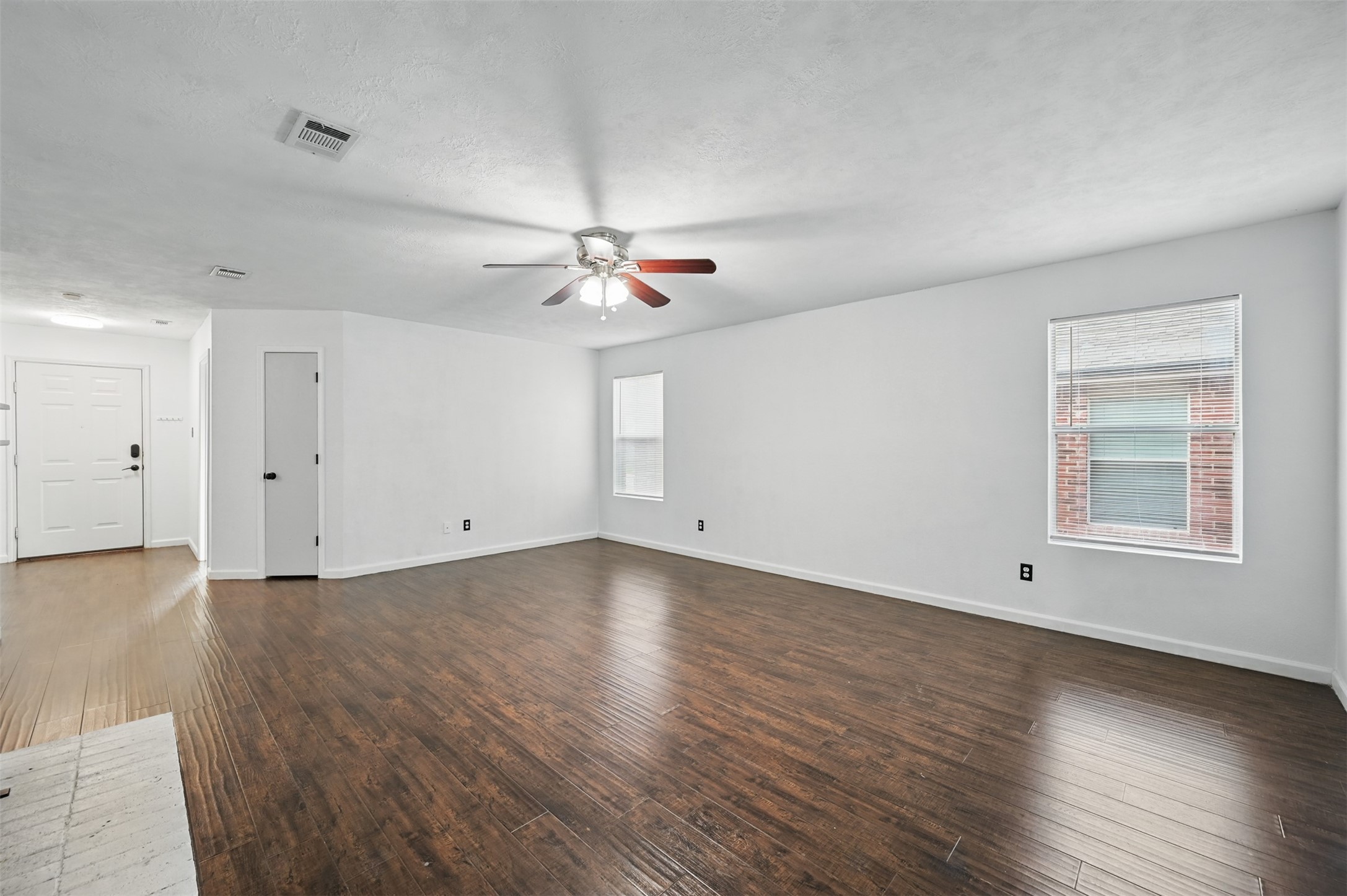 5225 Bedfordshire Drive