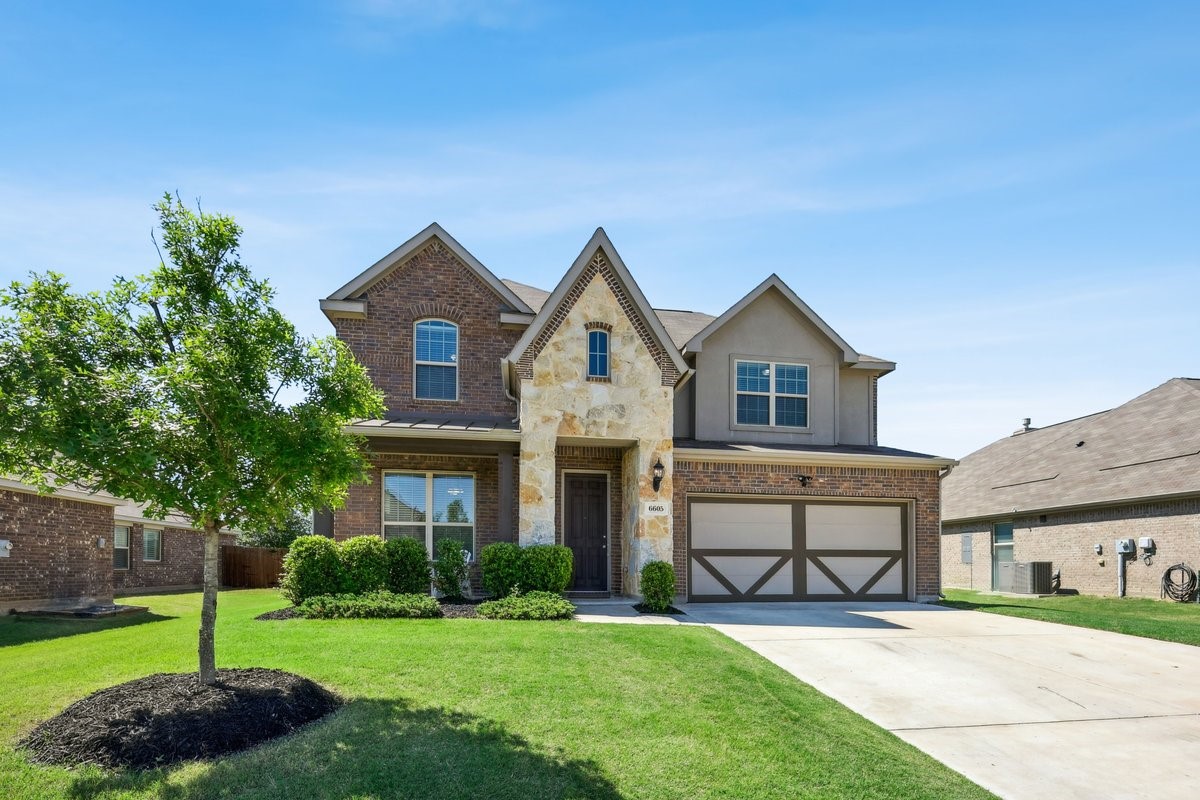 6605 Meandering Creek Drive