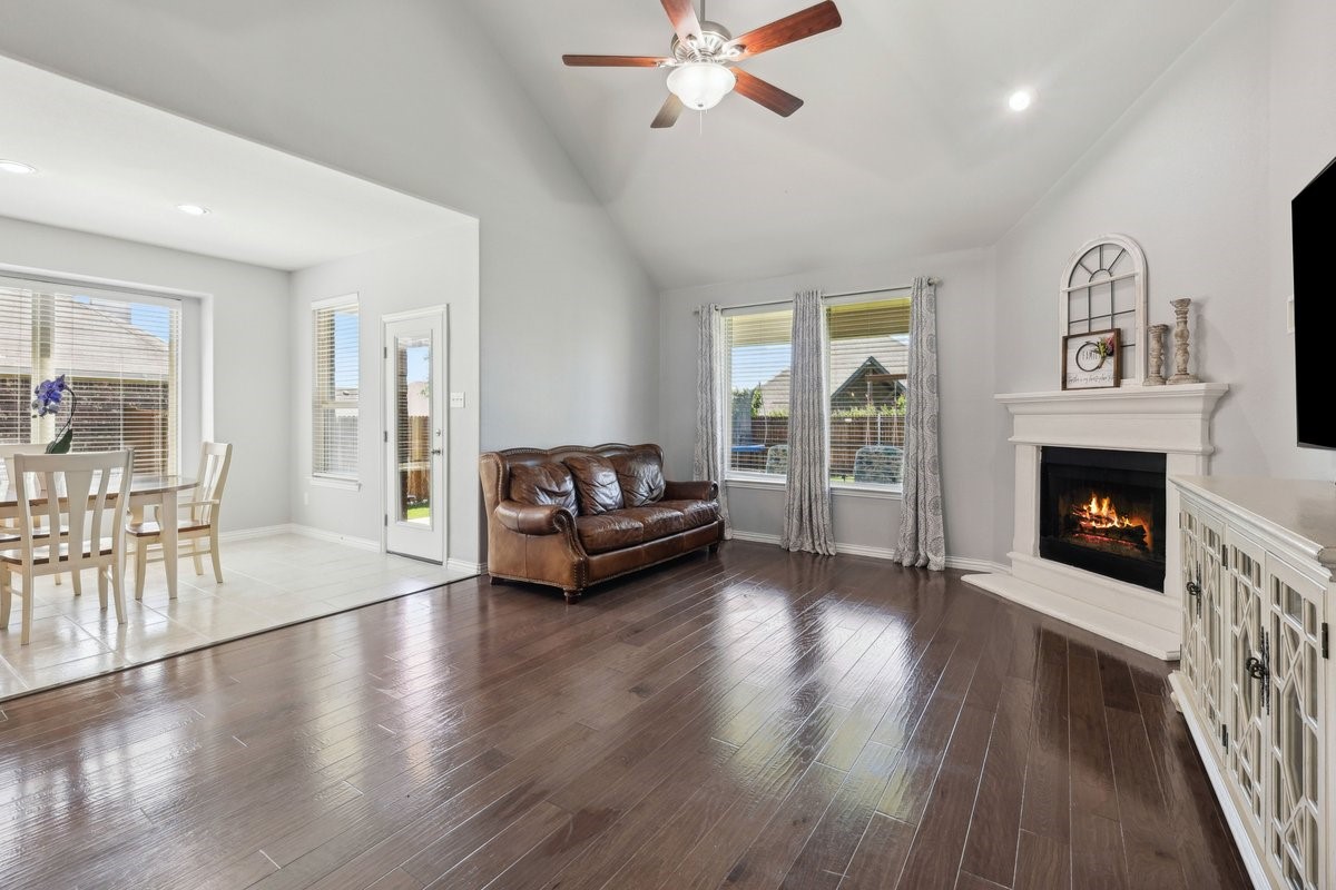 6605 Meandering Creek Drive