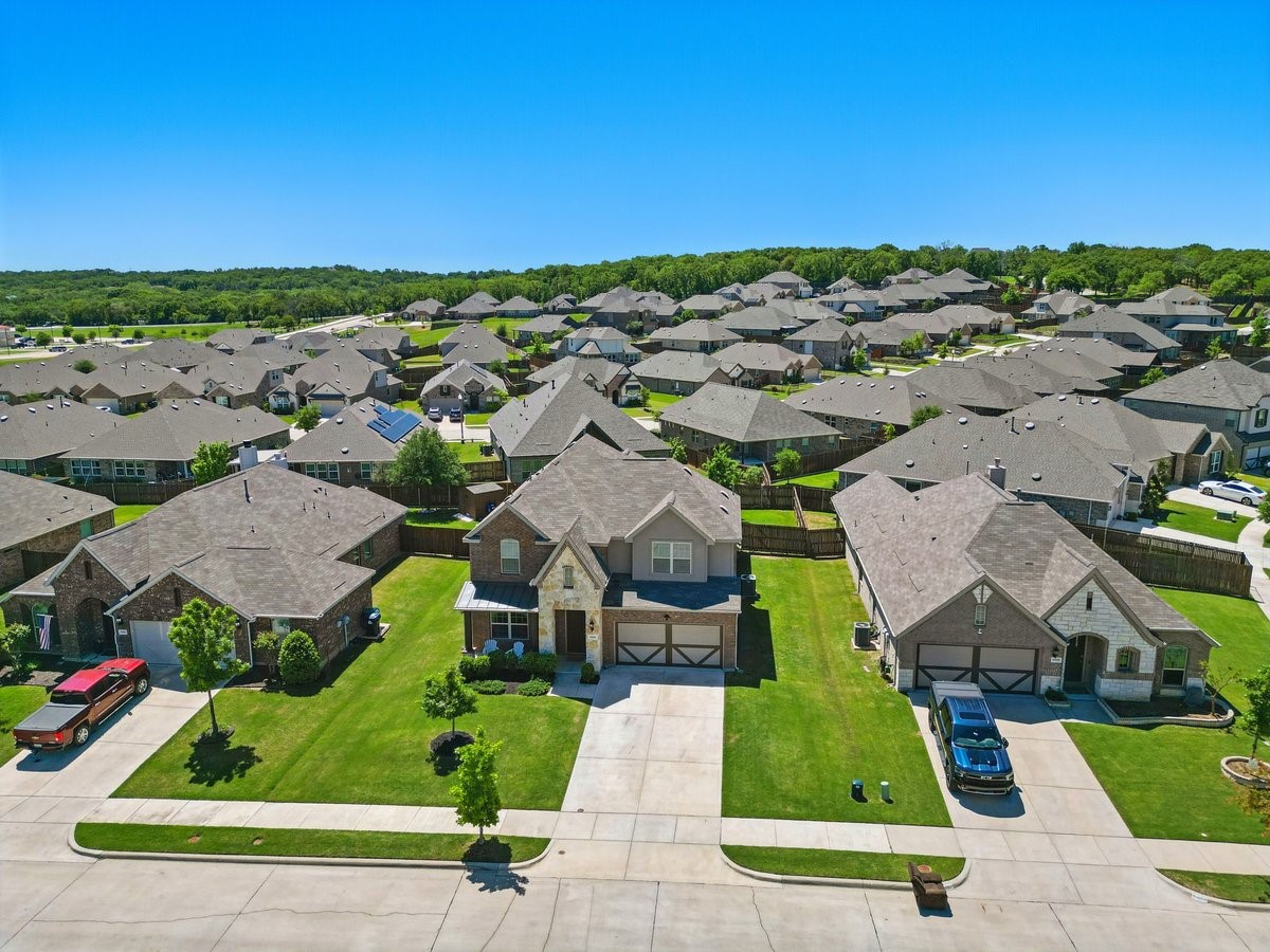 6605 Meandering Creek Drive