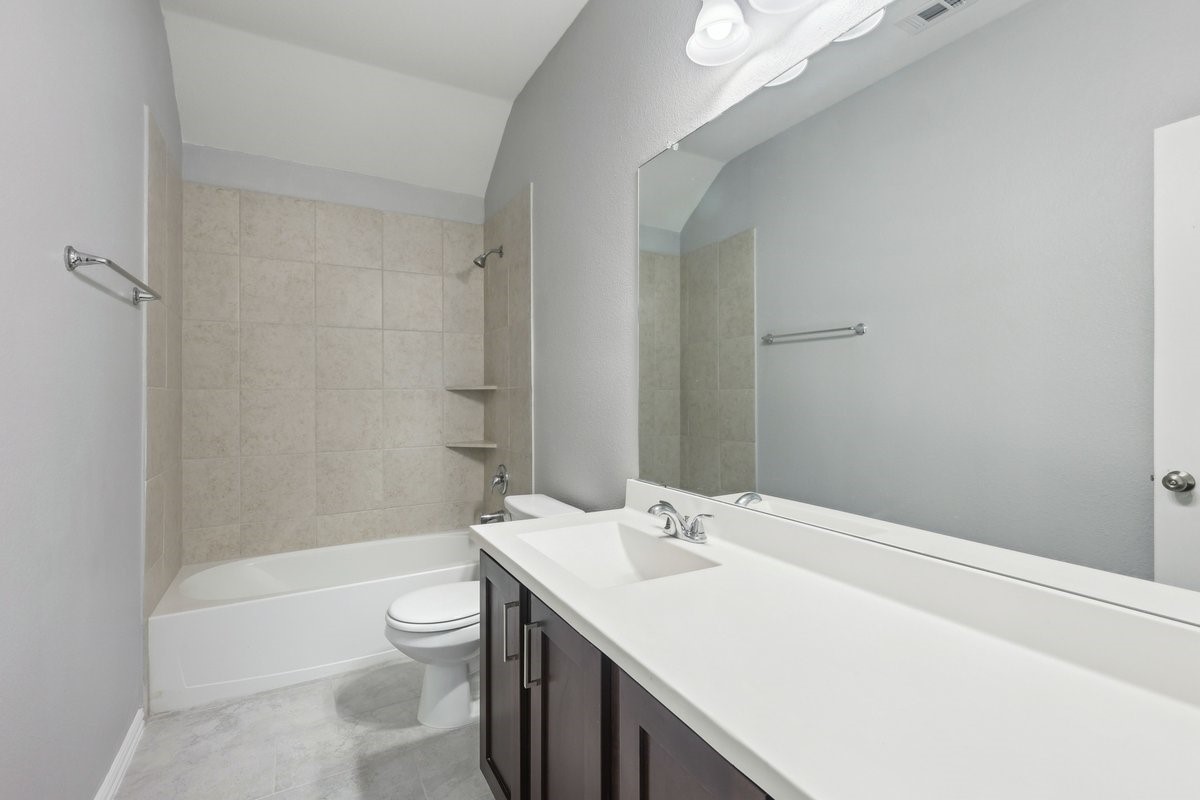 6605 Meandering Creek Drive