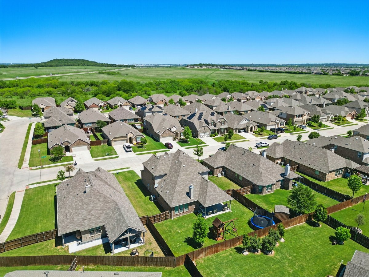 6605 Meandering Creek Drive