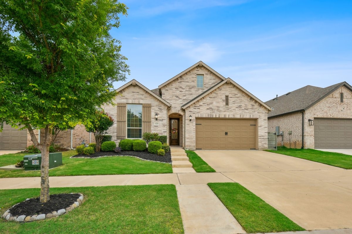 1405 Chickadee Drive