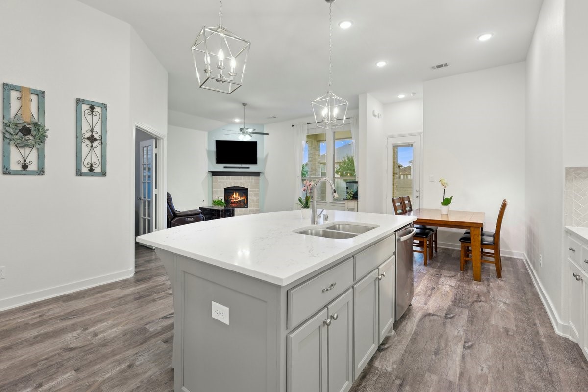 1405 Chickadee Drive