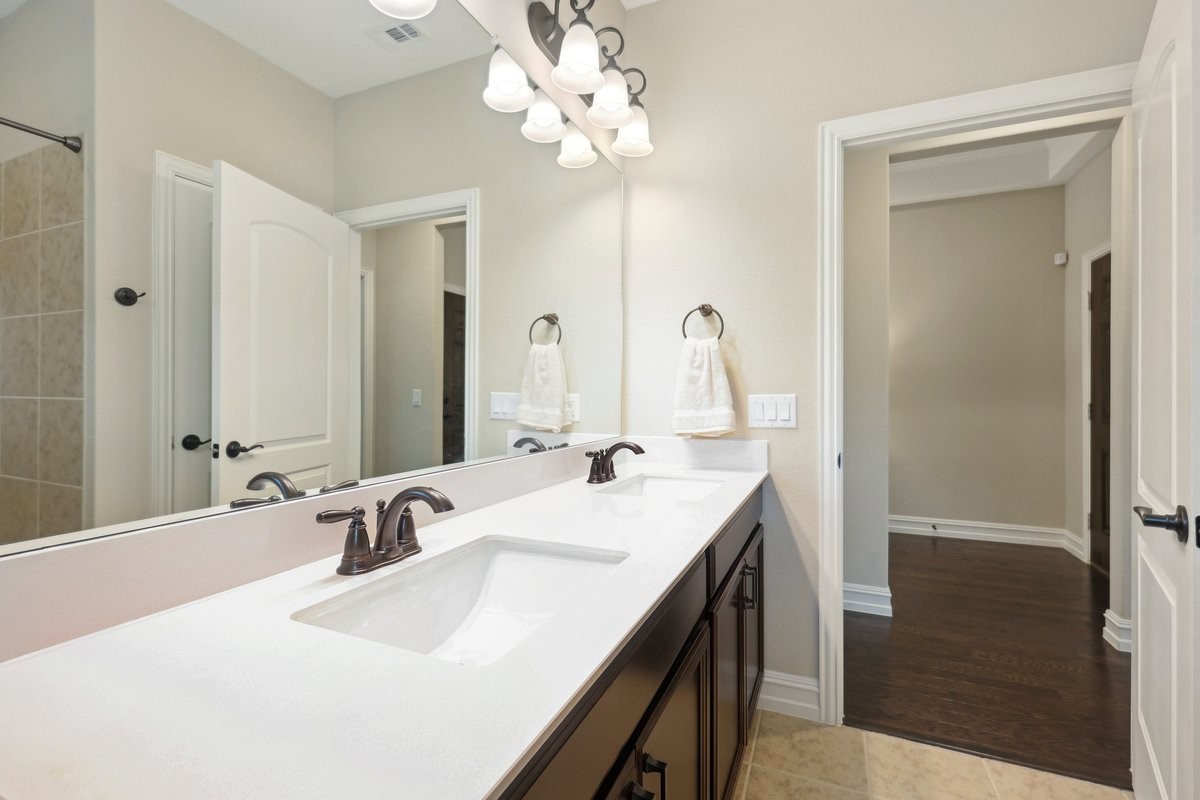 6200 Meandering Creek Drive