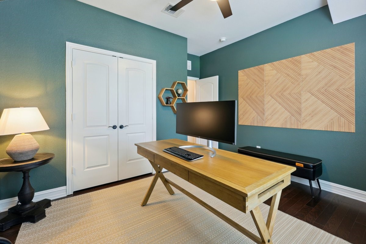 6200 Meandering Creek Drive