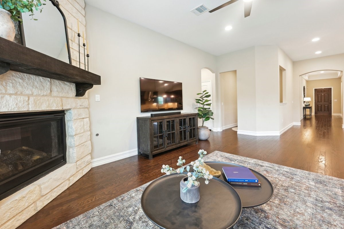 6200 Meandering Creek Drive