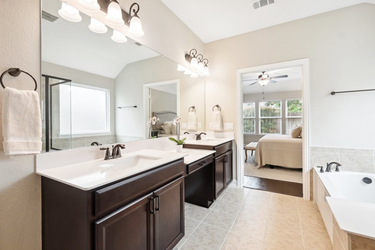 6200 Meandering Creek Drive