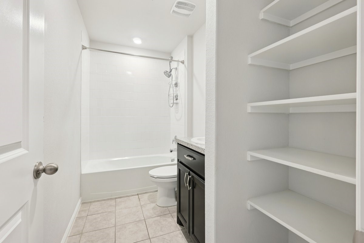 16745 Portage Street