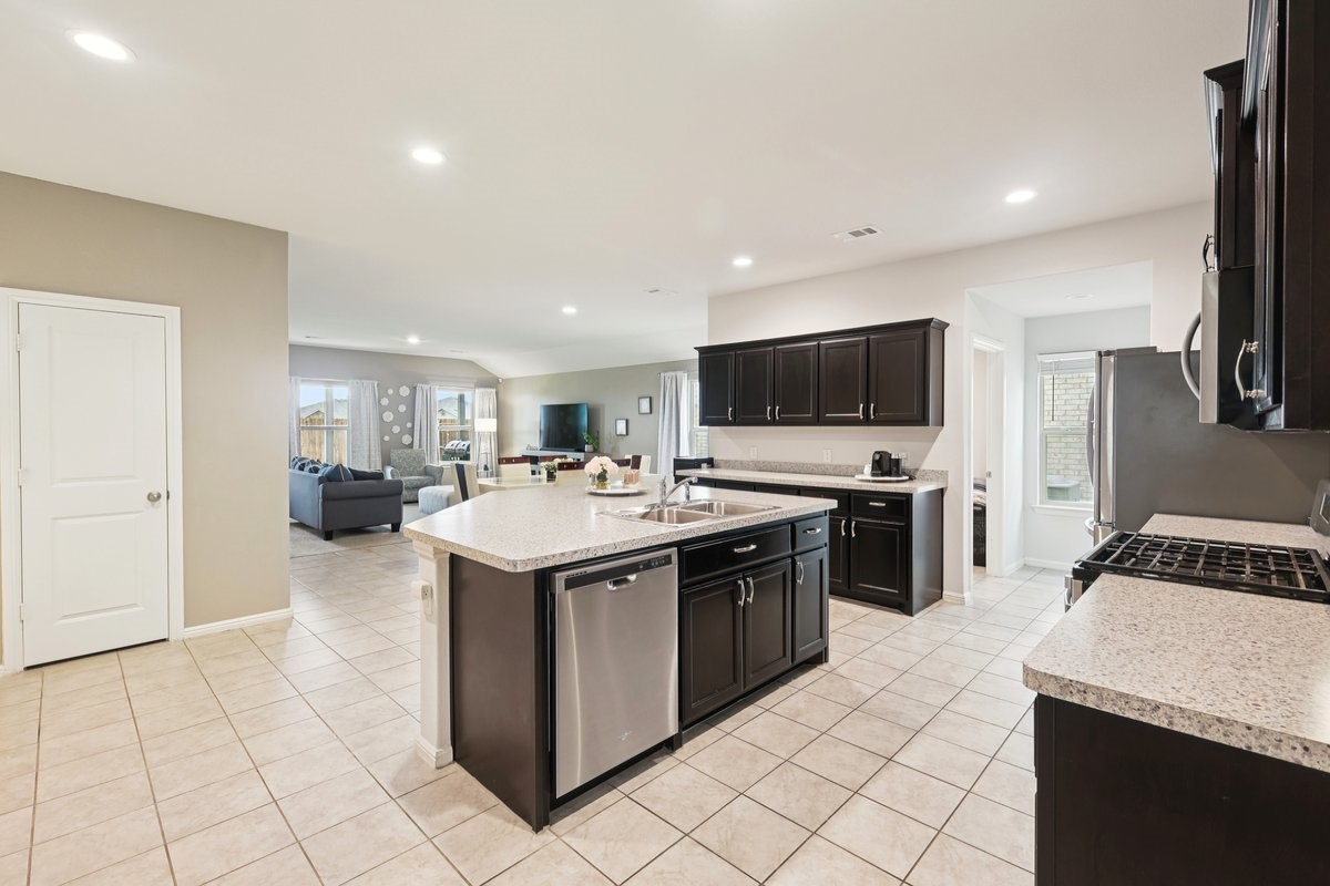 16745 Portage Street