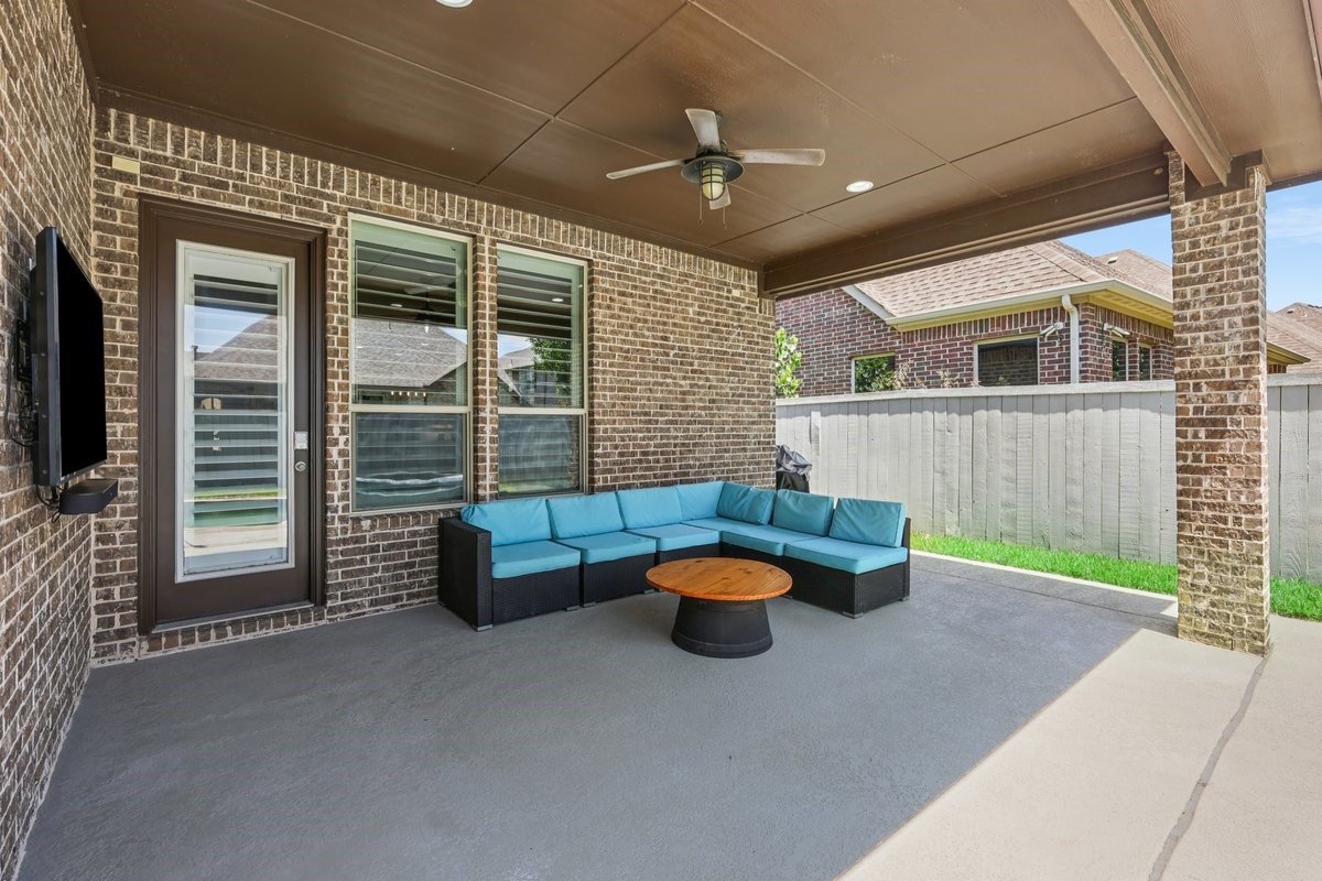 6305 Crossvine Trail