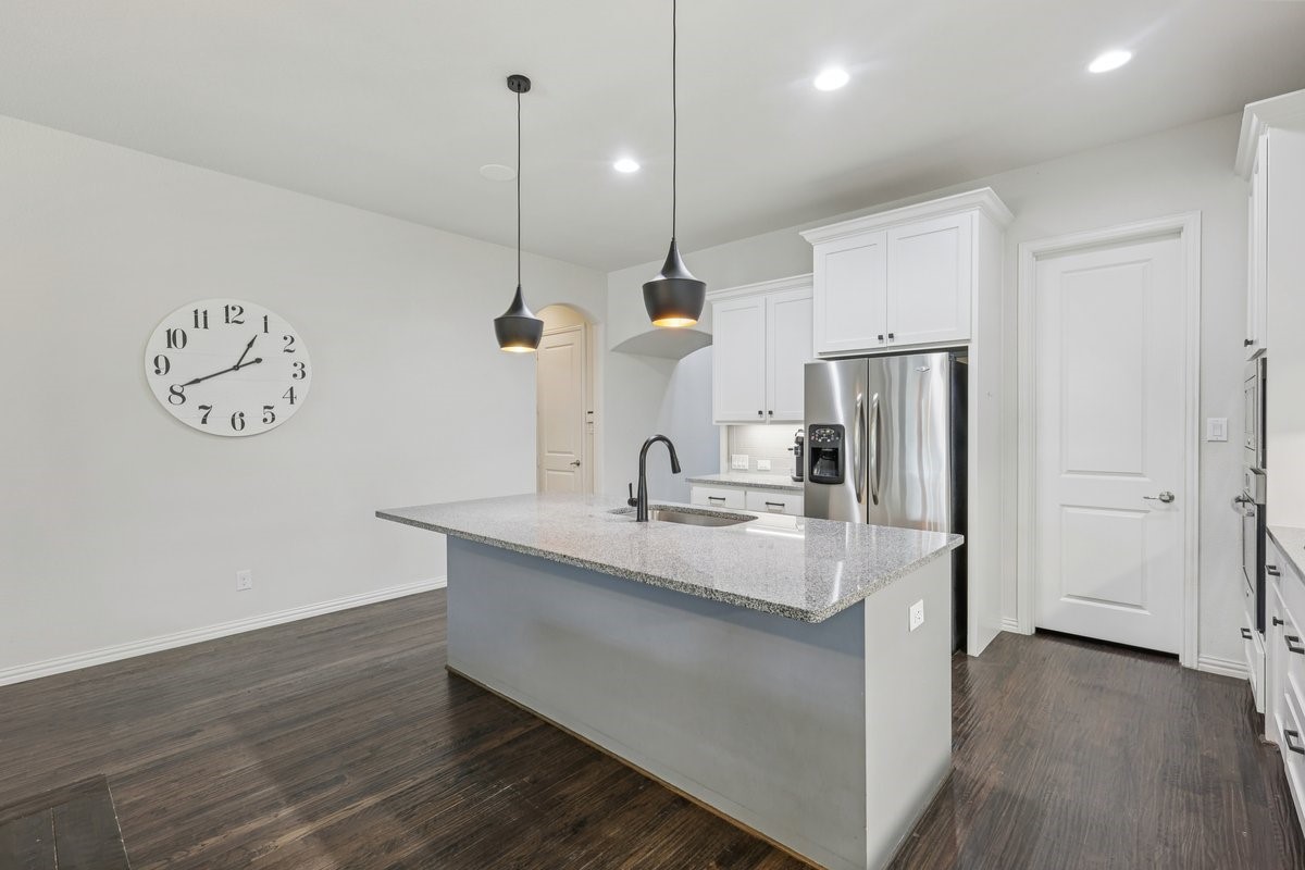 6305 Crossvine Trail