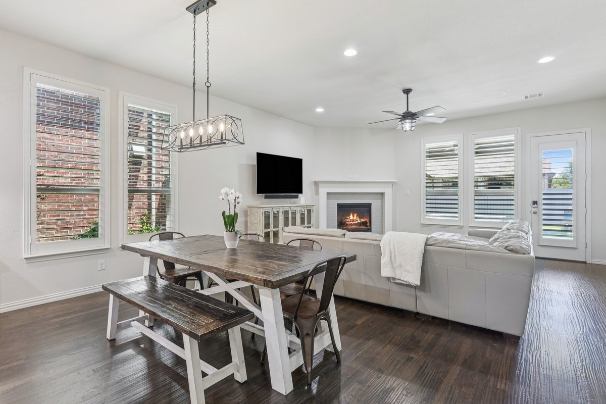 6305 Crossvine Trail