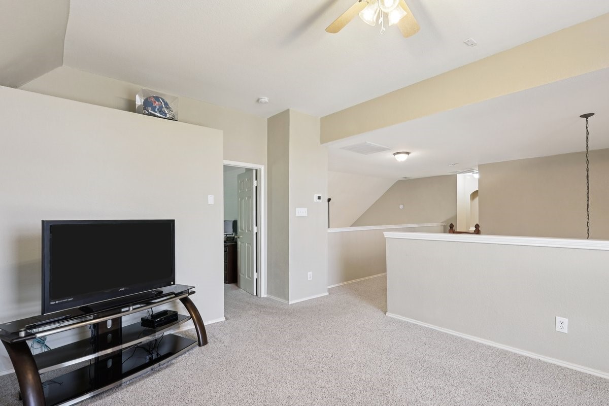 104 Northfield Circle