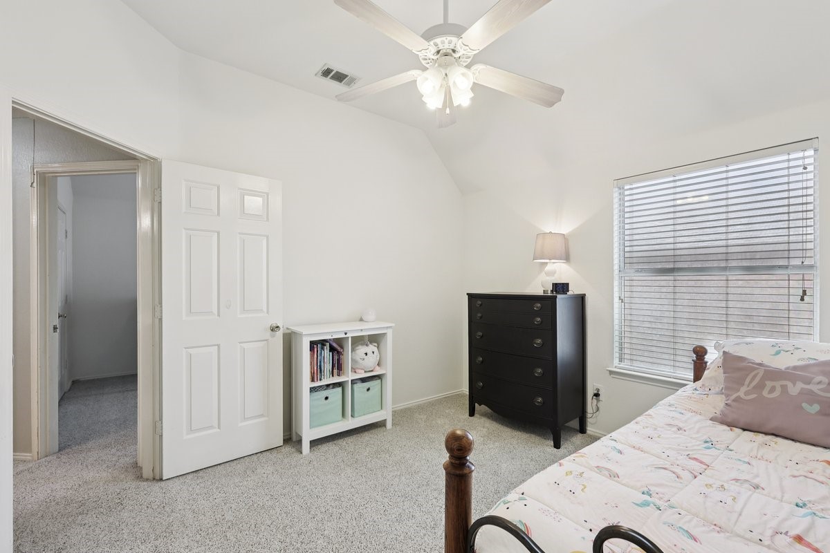 104 Northfield Circle