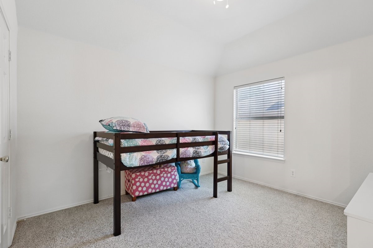 104 Northfield Circle