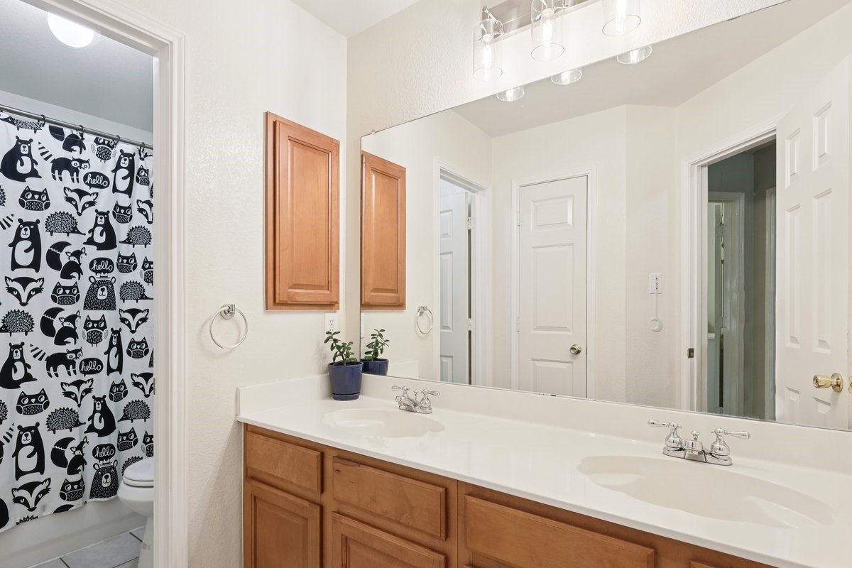 104 Northfield Circle