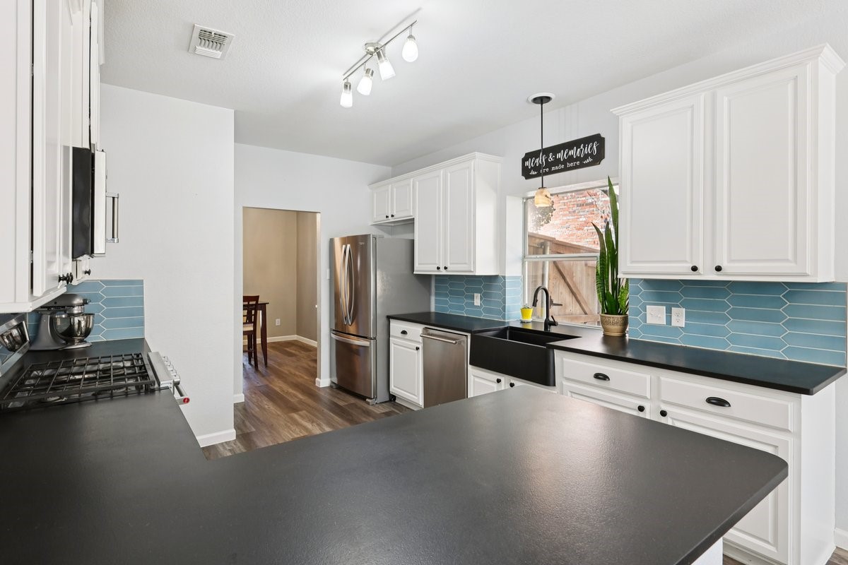 104 Northfield Circle