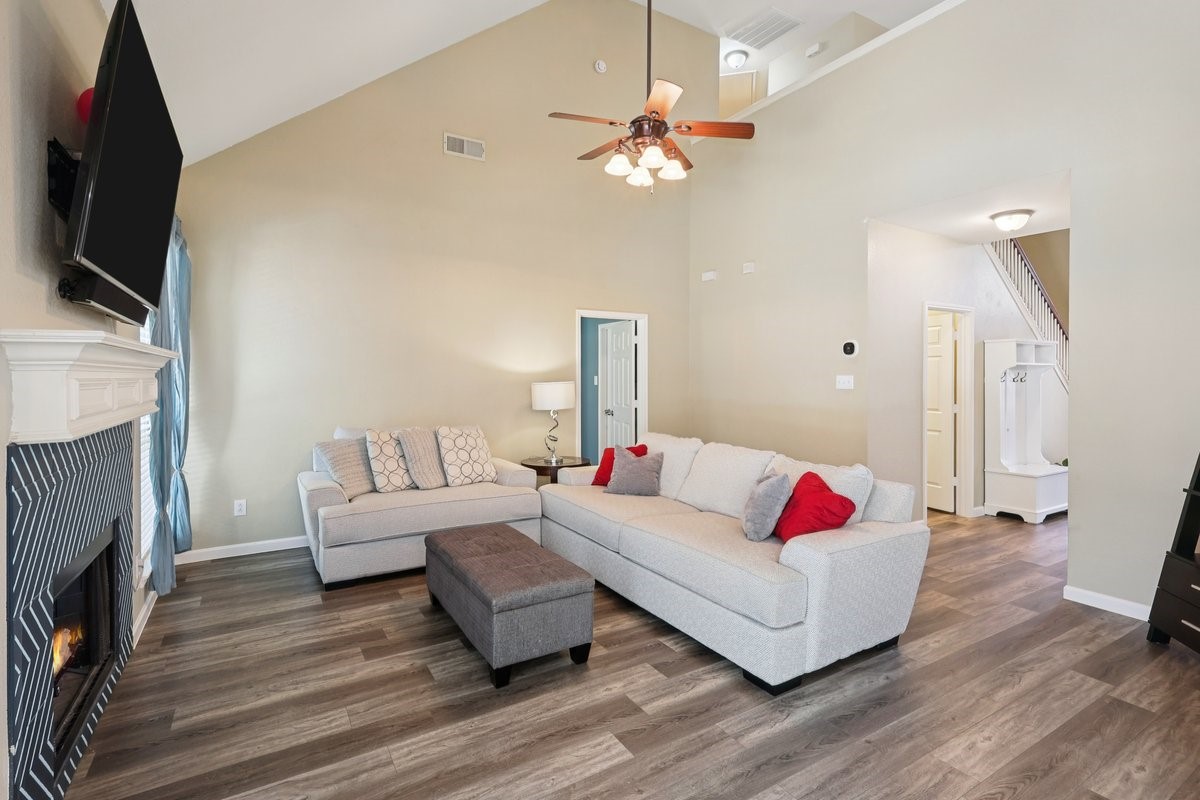 104 Northfield Circle