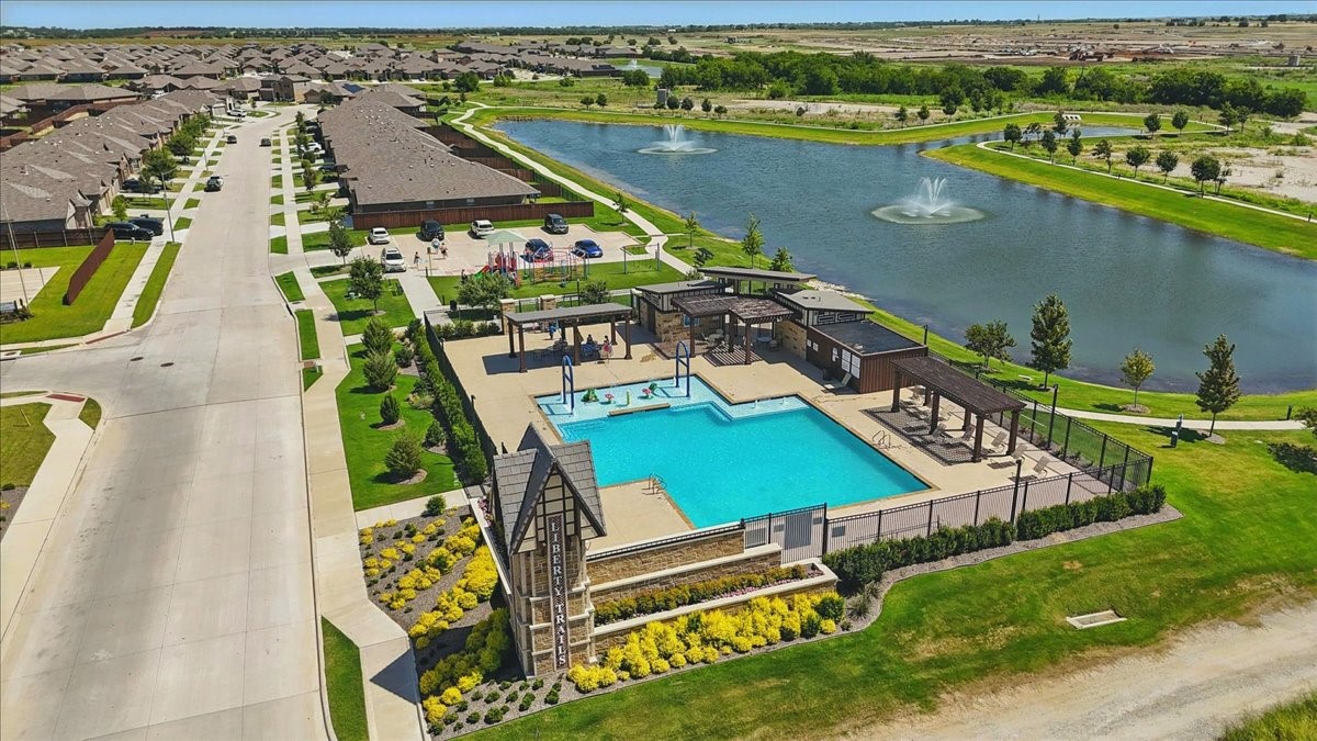 16733 Portage Street