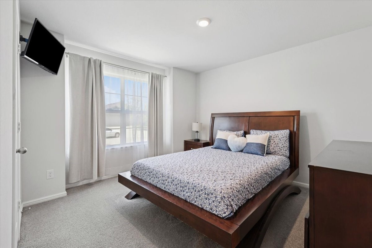 16733 Portage Street