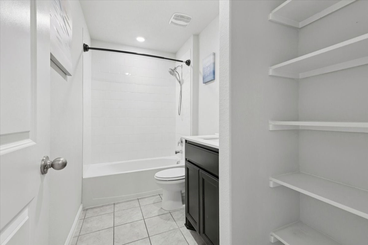 16733 Portage Street