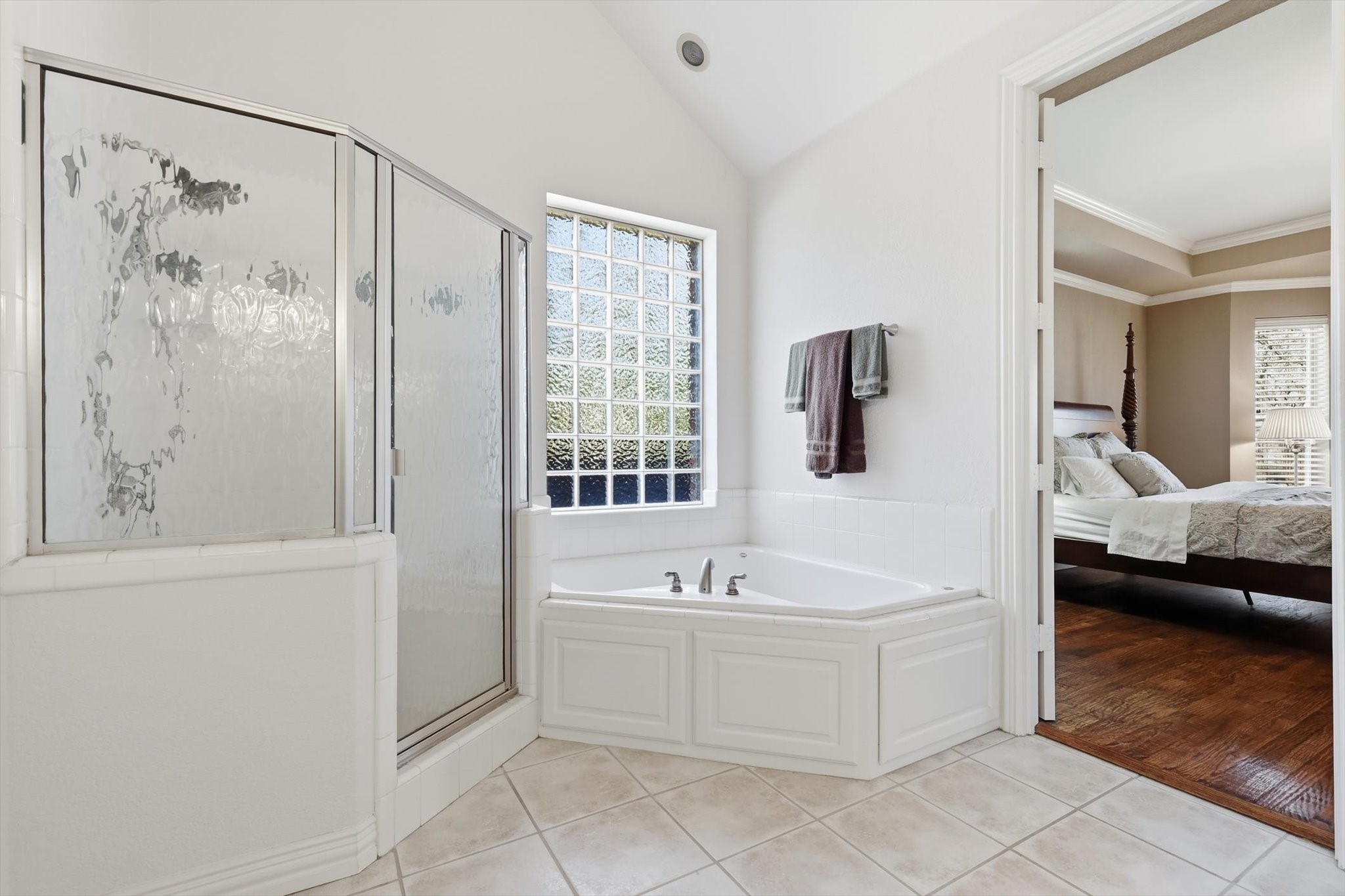 3375 Forest Glen Drive