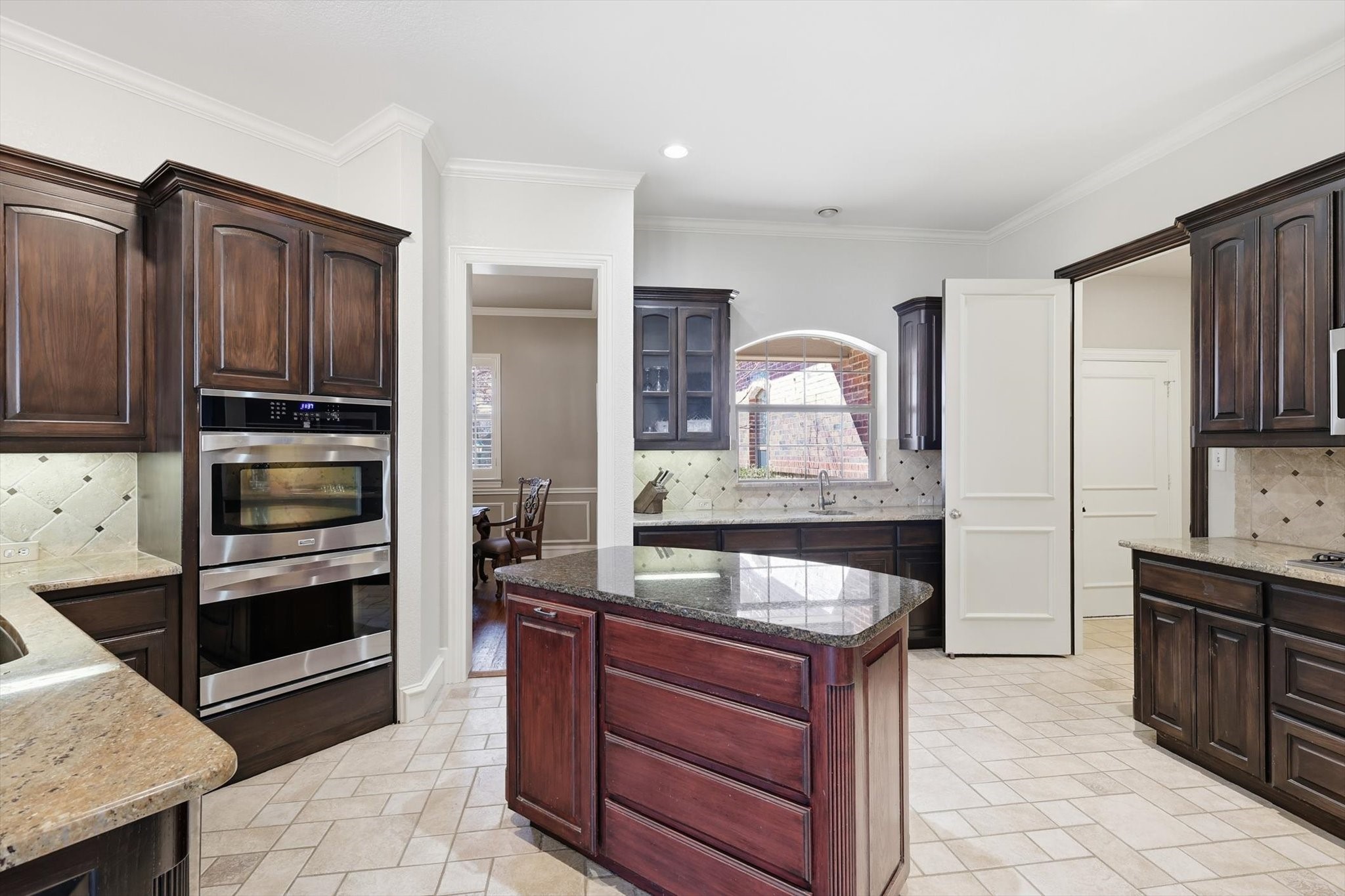 3375 Forest Glen Drive