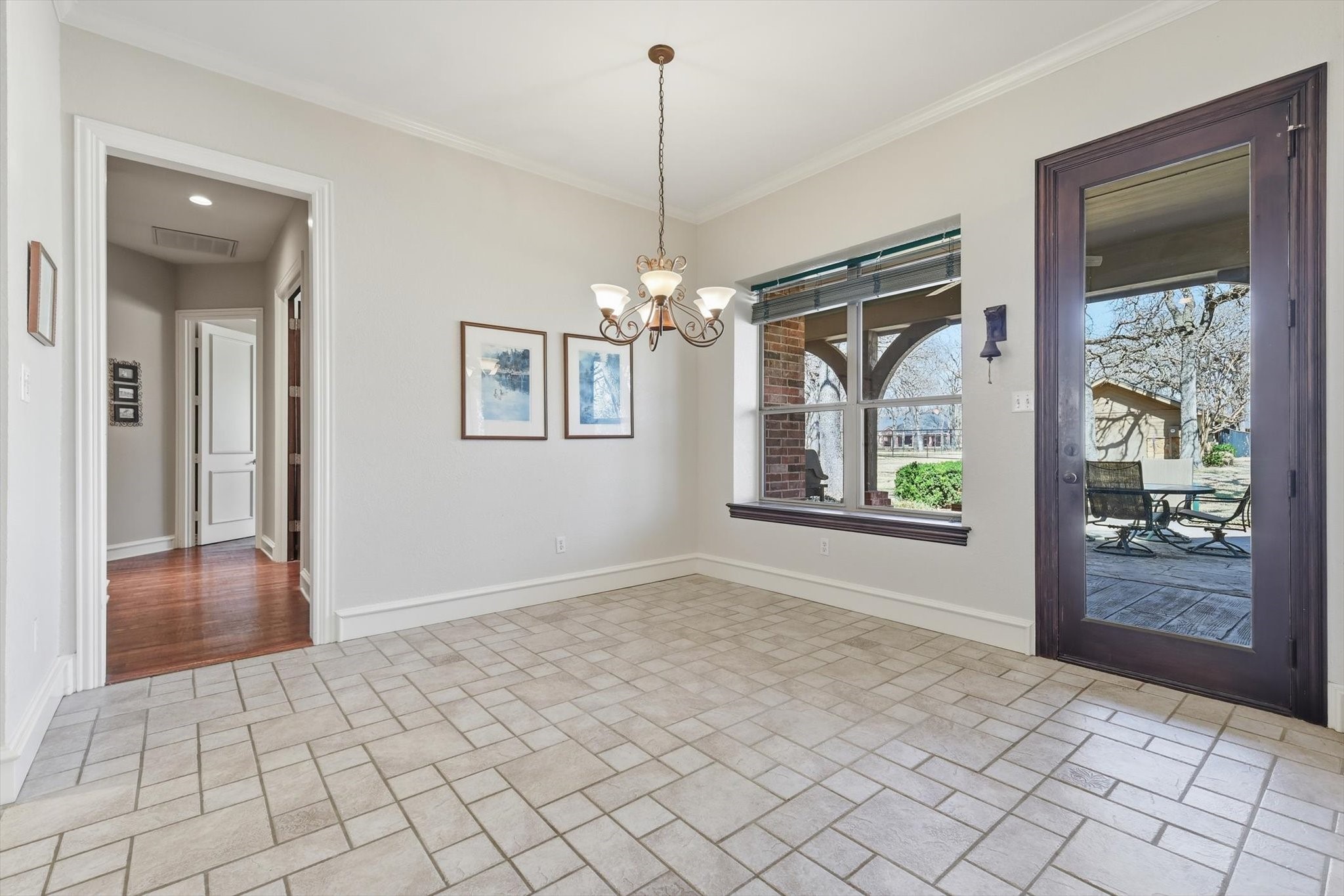 3375 Forest Glen Drive