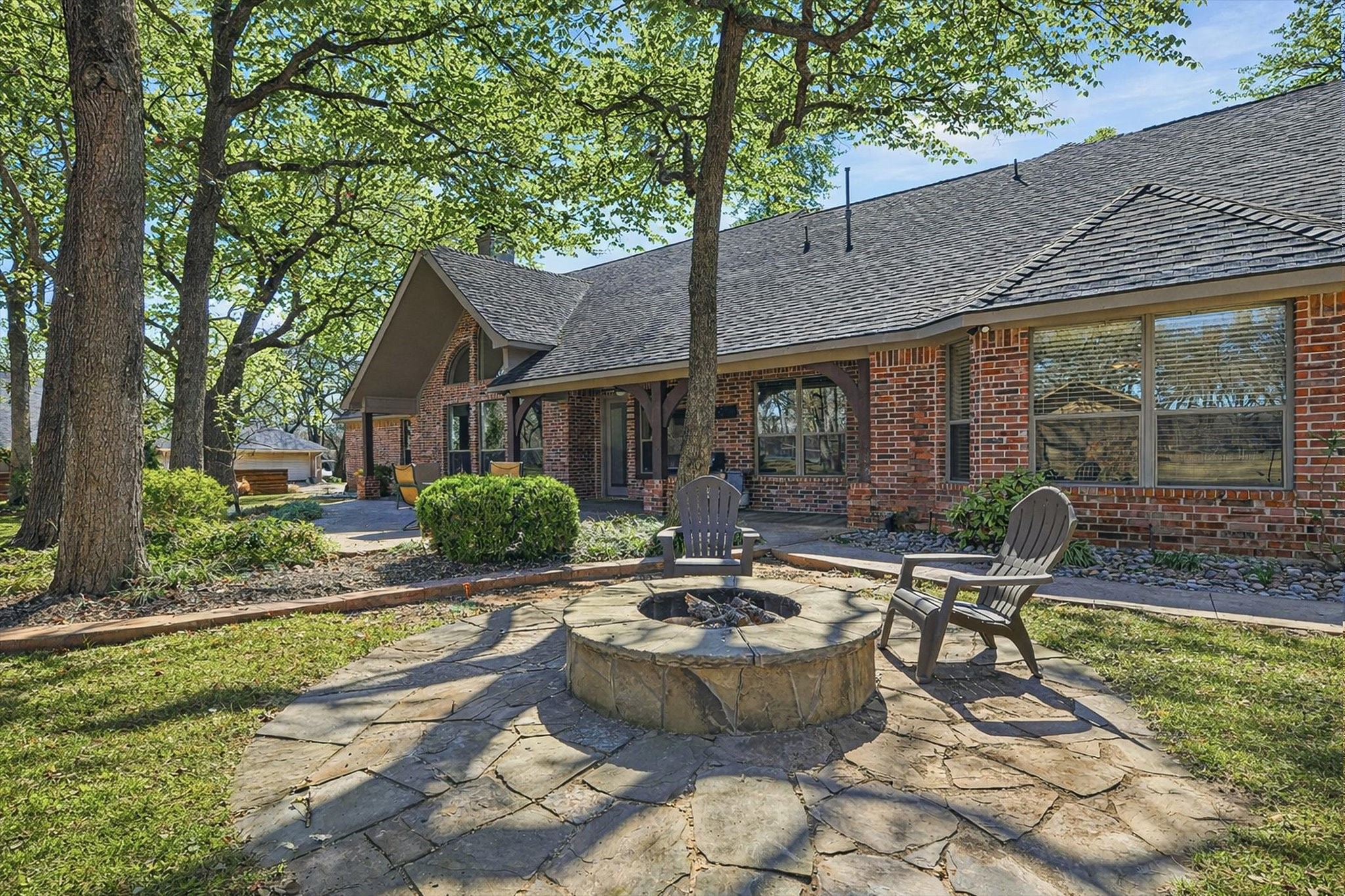 3375 Forest Glen Drive