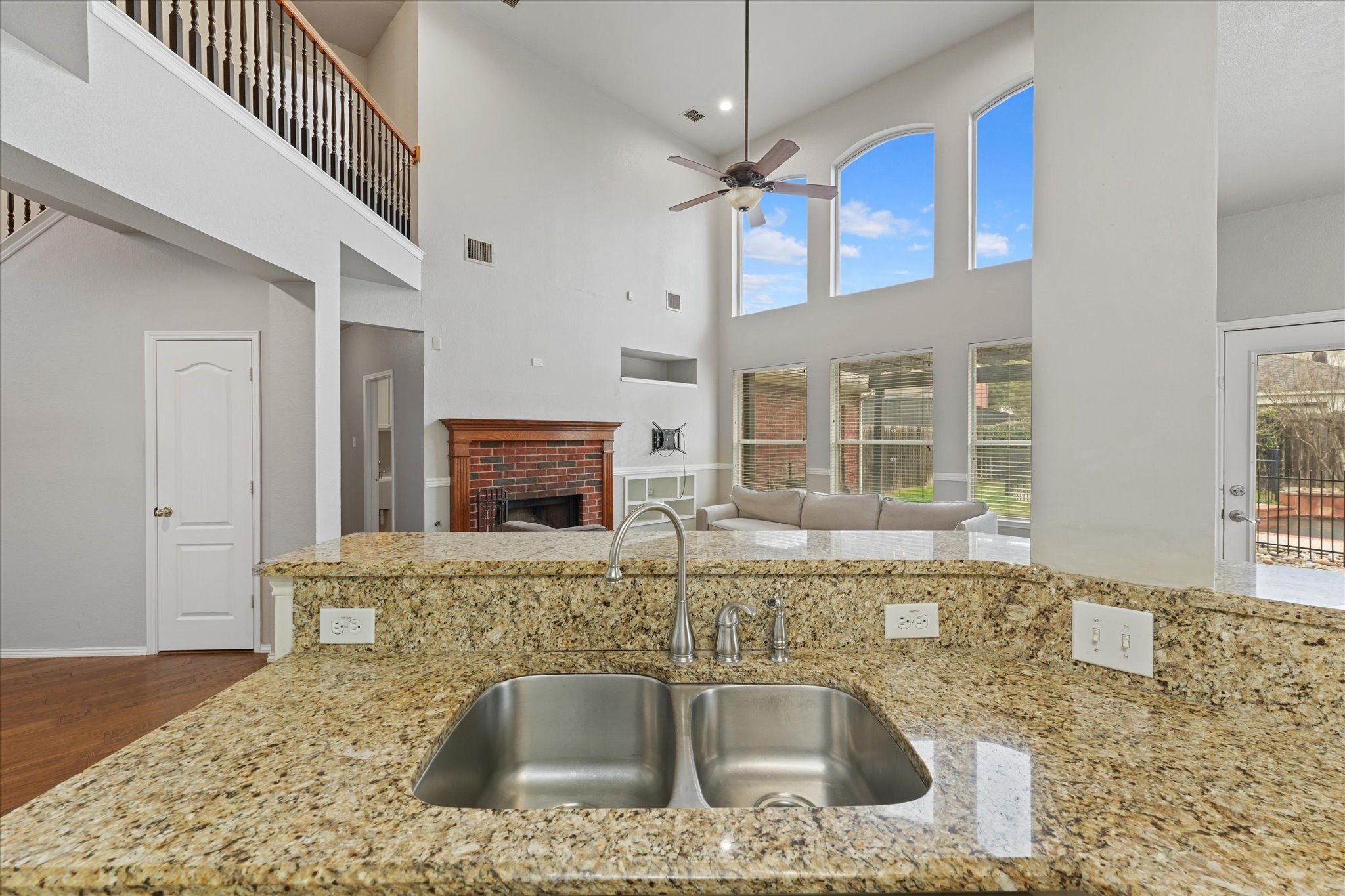 1549 Spring Lake Drive