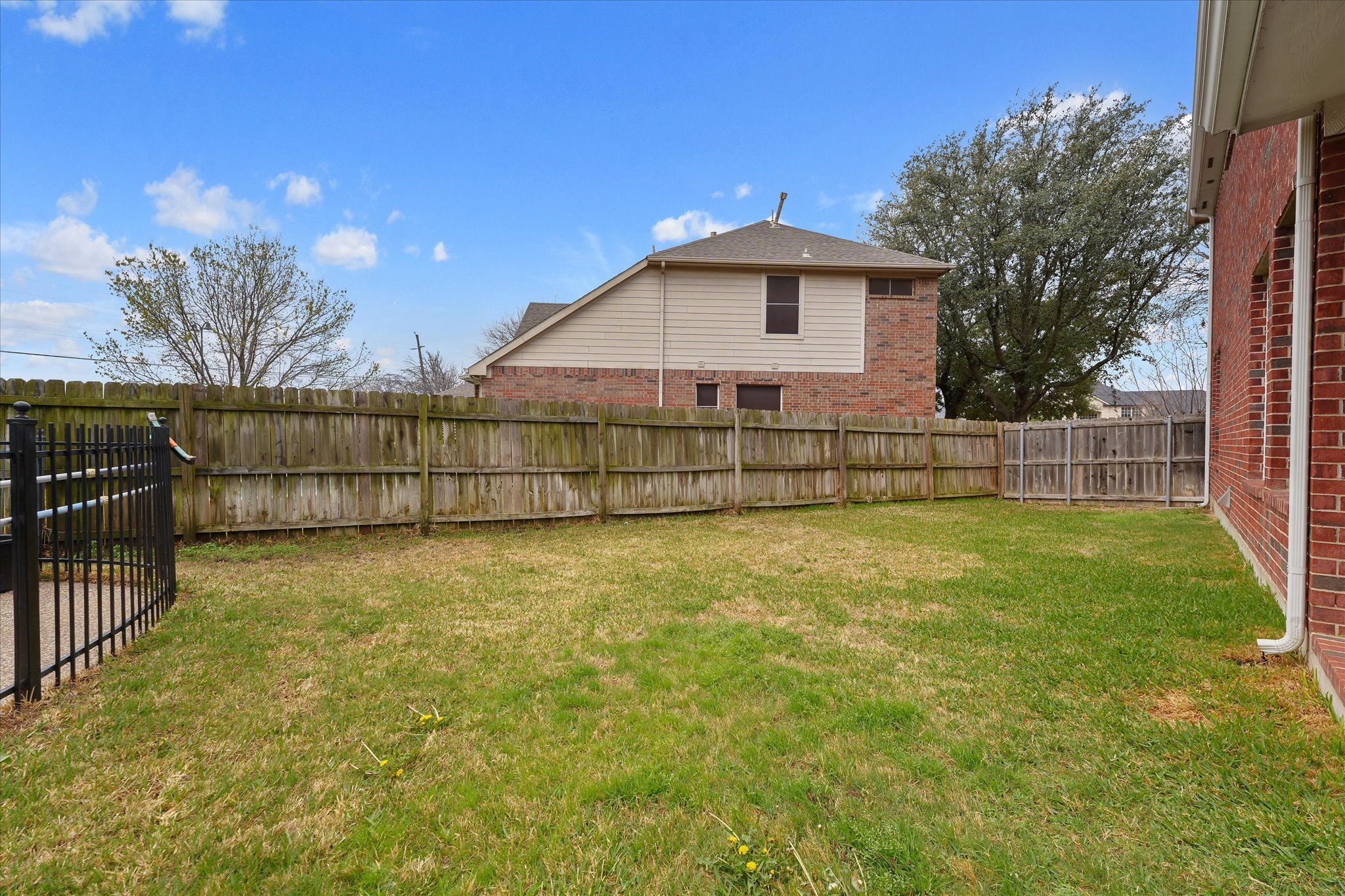 1549 Spring Lake Drive